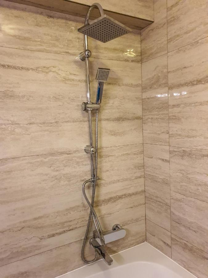 Central.Deluxe.Apartament.Oradea Εξωτερικό φωτογραφία
